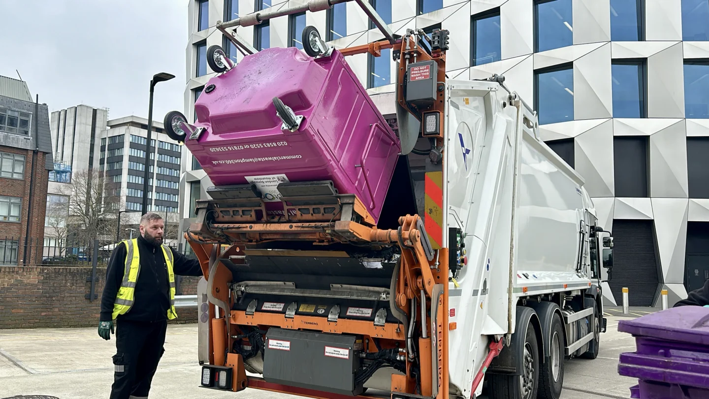 Lampton Business Waste truck collecting waste